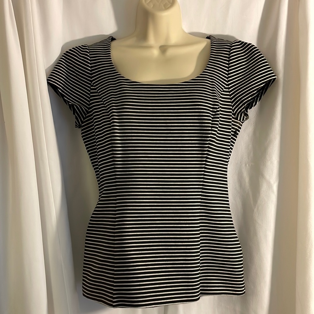 Black + White Striped Short Sleeve Shirt, Size 8, White House Black Market